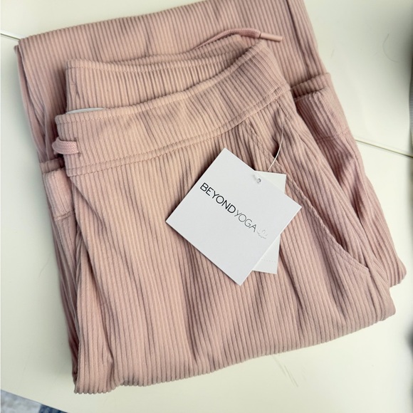 Beyond Yoga Breathe Easy Comfort Cord Pant - Picture 4 of 8